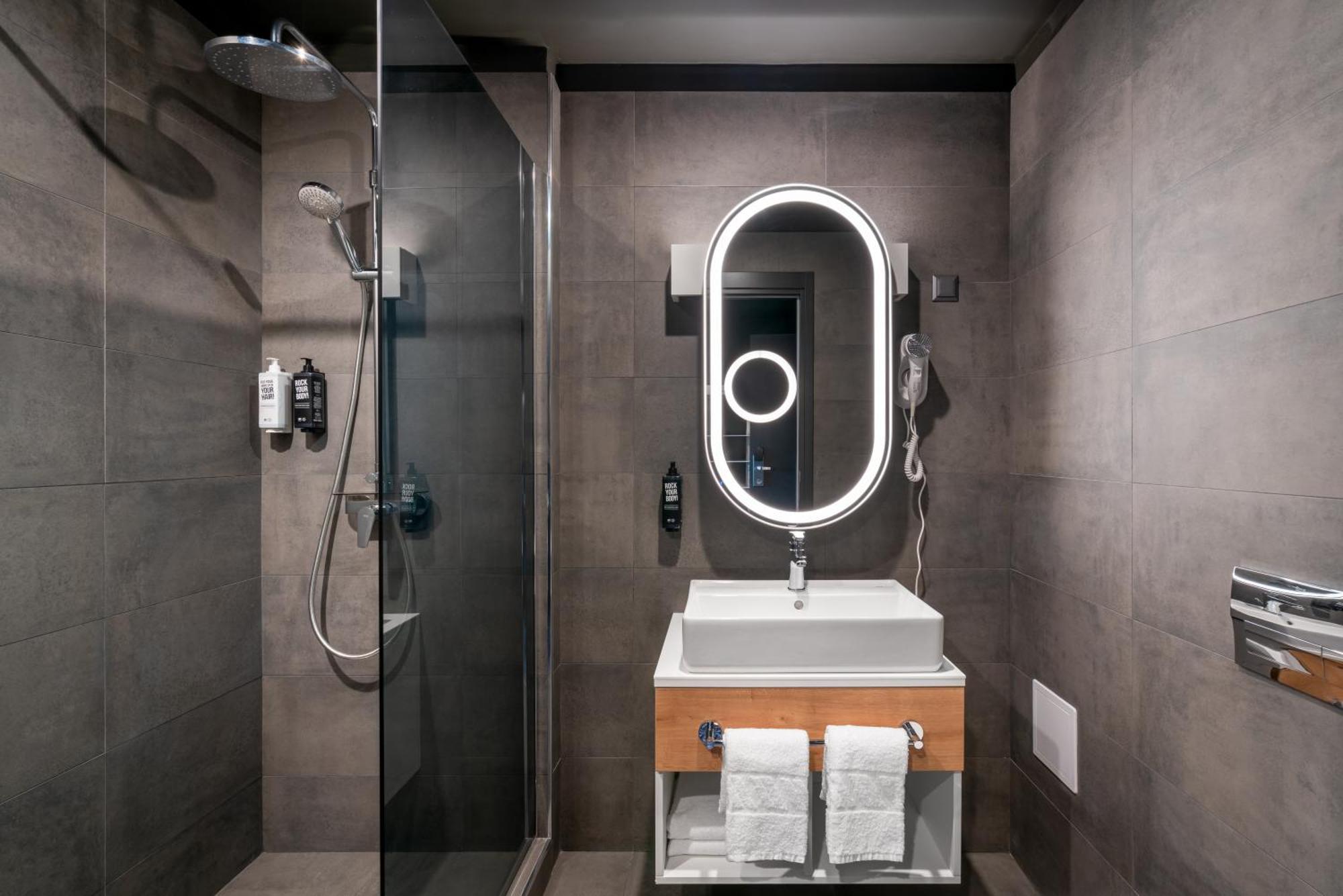 Ibis Bucharest Politehnica Hotel Kültér fotó