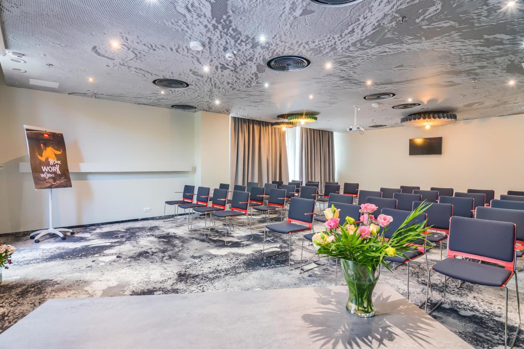 Ibis Bucharest Politehnica Hotel Kültér fotó